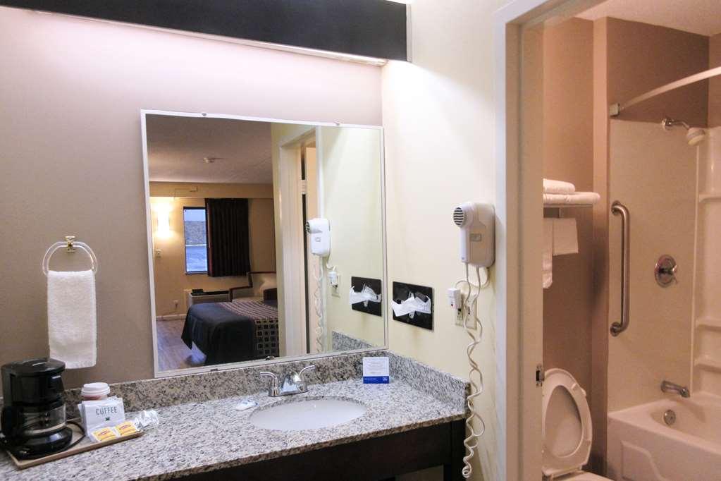 Hotel Rodeway & Monroeville-pittsburgh Monroeville