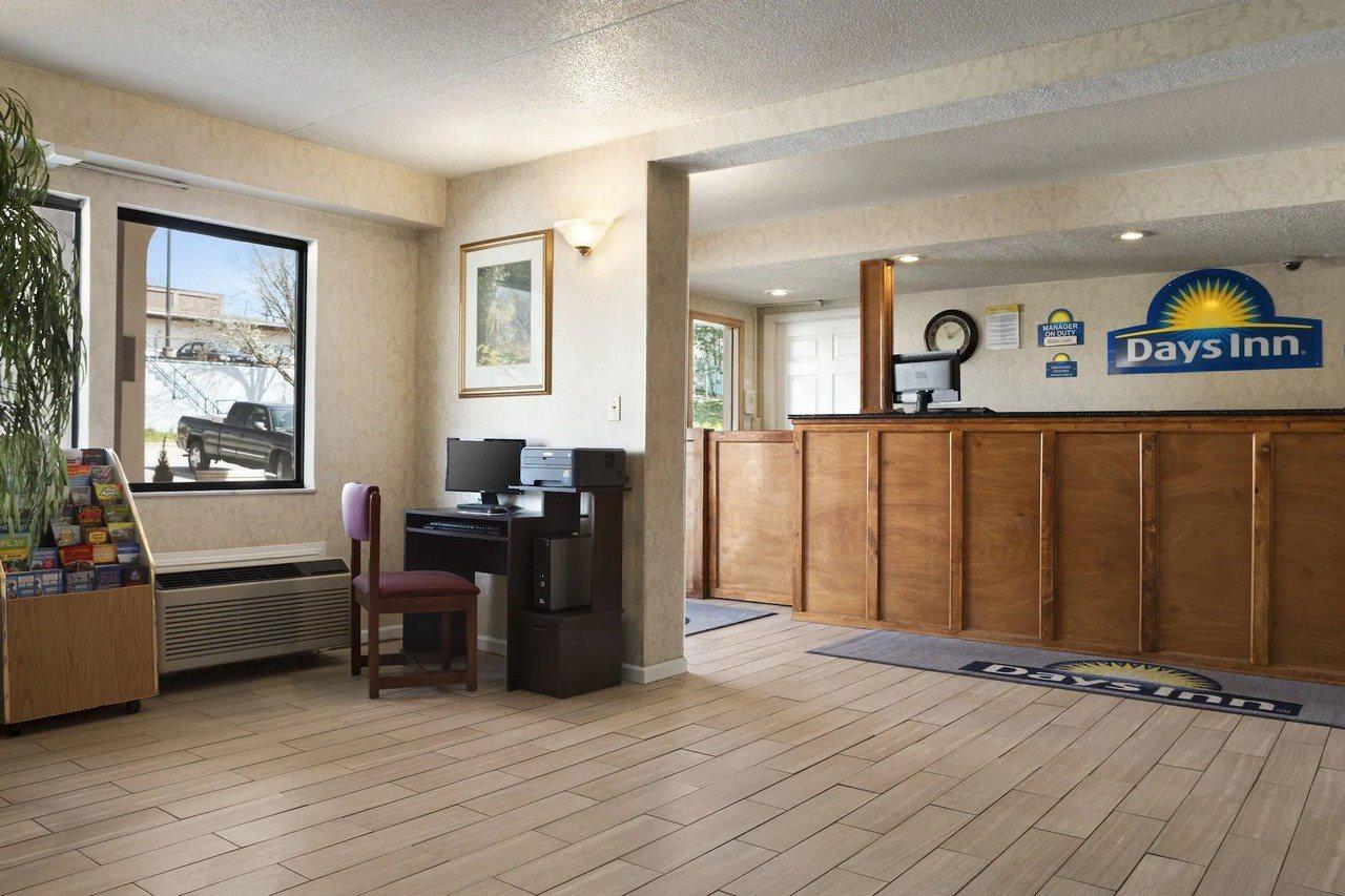 Rodeway & Monroeville-pittsburgh Hotel Monroeville