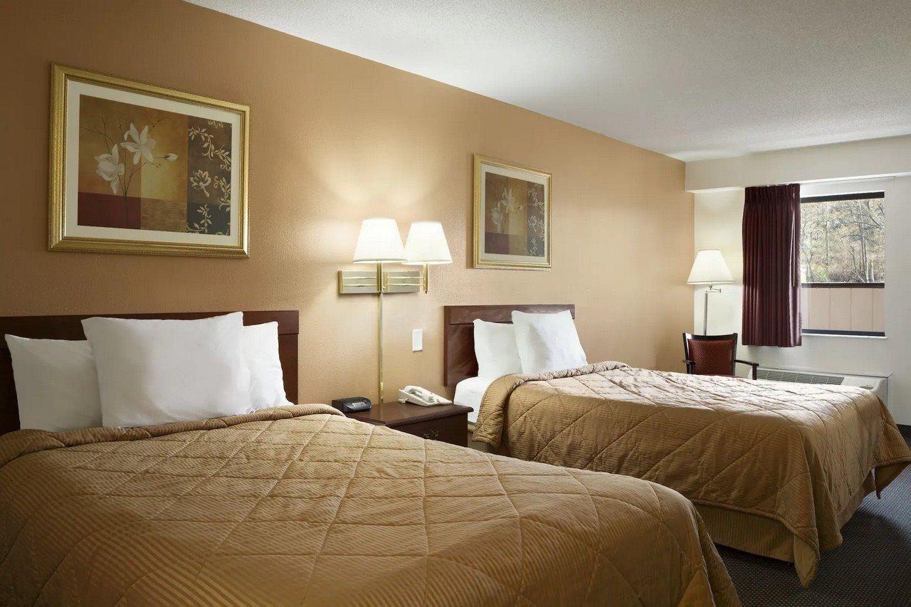 Rodeway & Monroeville-pittsburgh 2*