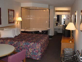 Hotel Rodeway & Monroeville-pittsburgh 2*