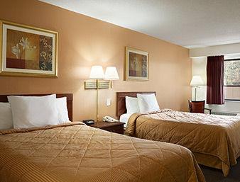 Rodeway & Monroeville-pittsburgh Hotel